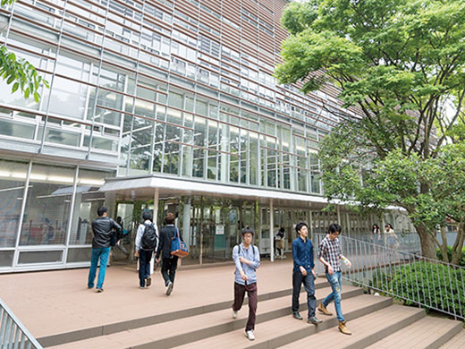 Universidade de Chiba aumenta a conveniência com o Netskope e mantém a segurança
